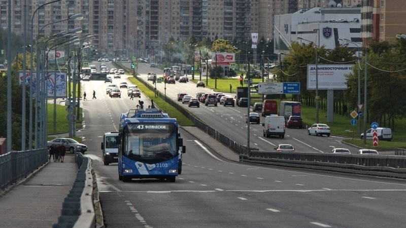 Эксперт оценил, как при Беглове развивается общественный транспорт в Петербурге 