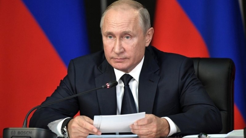 Путин разрешил иностранным компаниям в «Сколково» покупать лекарства РФ