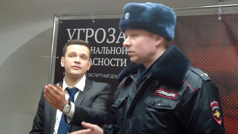 Полиция опять задержала фальсификатора Яшина за призывы к беспорядкам в Москве