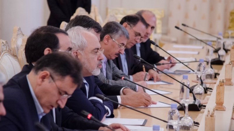 Главы МИД Ирана и Франции обсудили двусторонние отношения на полях Генассамблеи ООН