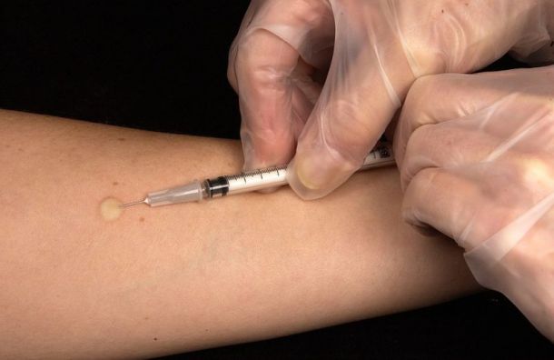 Прививки от гриппа сделали более 30% жителей Петербурга